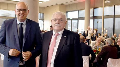 Tipico Bremerhaven Bürgermeister.